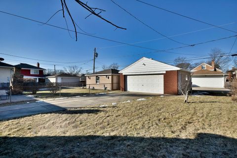 A home in North Riverside