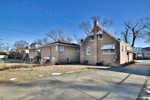 A home in North Riverside