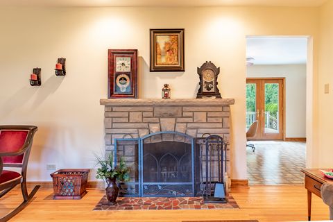 Tiny photo for 18622 Burnham Avenue, Lansing, IL 60438 (MLS # 12507808)