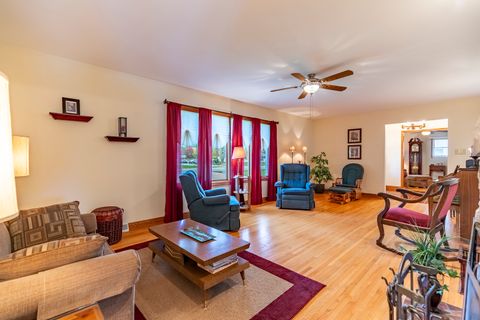 Tiny photo for 18622 Burnham Avenue, Lansing, IL 60438 (MLS # 12507808)