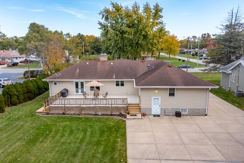 Tiny photo for 18622 Burnham Avenue, Lansing, IL 60438 (MLS # 12507808)