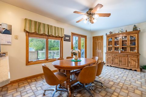 Tiny photo for 18622 Burnham Avenue, Lansing, IL 60438 (MLS # 12507808)