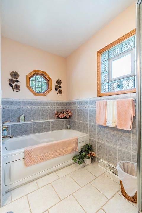 Tiny photo for 18622 Burnham Avenue, Lansing, IL 60438 (MLS # 12507808)