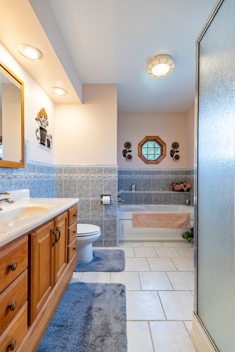 Tiny photo for 18622 Burnham Avenue, Lansing, IL 60438 (MLS # 12507808)