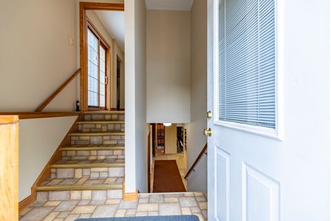 Tiny photo for 18622 Burnham Avenue, Lansing, IL 60438 (MLS # 12507808)