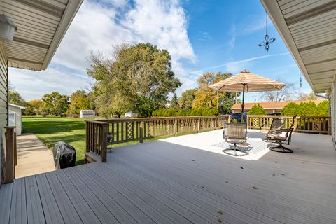 Tiny photo for 18622 Burnham Avenue, Lansing, IL 60438 (MLS # 12507808)