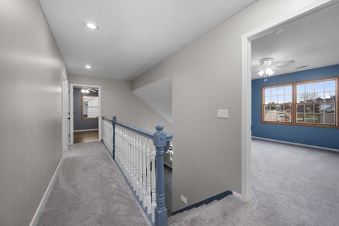 Tiny photo for 3120 Summertree Avenue, Bettendorf, IA 52722 (MLS # 100000369)