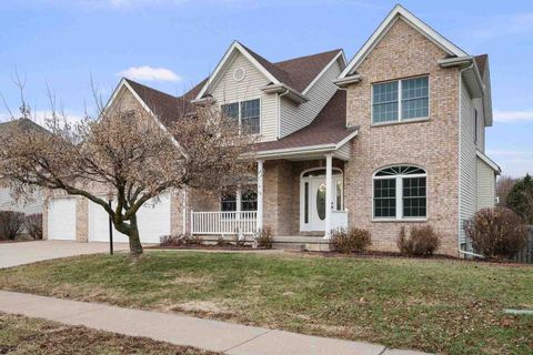 Tiny photo for 3120 Summertree Avenue, Bettendorf, IA 52722 (MLS # 100000369)