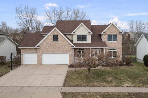 Photo of 3120 Summertree Avenue, Bettendorf, IA 52722 (MLS # 100000369)