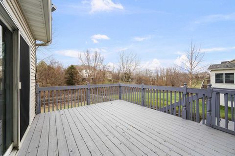 Tiny photo for 3120 Summertree Avenue, Bettendorf, IA 52722 (MLS # 100000369)