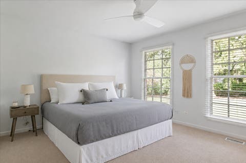 Tiny photo for 6 Deer Run, Lincolnshire, IL 60069 (MLS # 12729631)