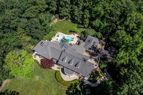 Tiny photo for 2716 Spring Creek Road, Rockford, IL 61107 (MLS # 12521598)