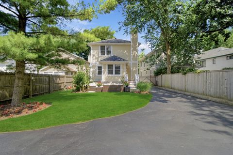 Tiny photo for 1308 Edgewood Road, Lake Forest, IL 60045 (MLS # 12715100)