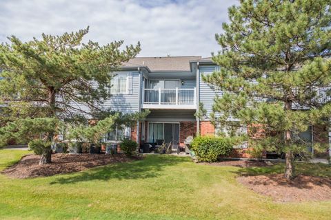 Tiny photo for 1515 MERCURY Drive #4, Schaumburg, IL 60193 (MLS # 12470071)