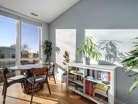 Tiny photo for 859 N WOOD Street #3, Chicago, IL 60622 (MLS # 12602199)