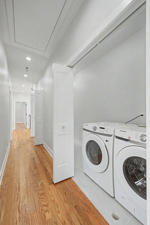 Tiny photo for 923 N MASSASOIT Avenue, Chicago, IL 60651 (MLS # 12673187)