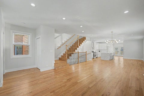 Tiny photo for 923 N MASSASOIT Avenue, Chicago, IL 60651 (MLS # 12673187)