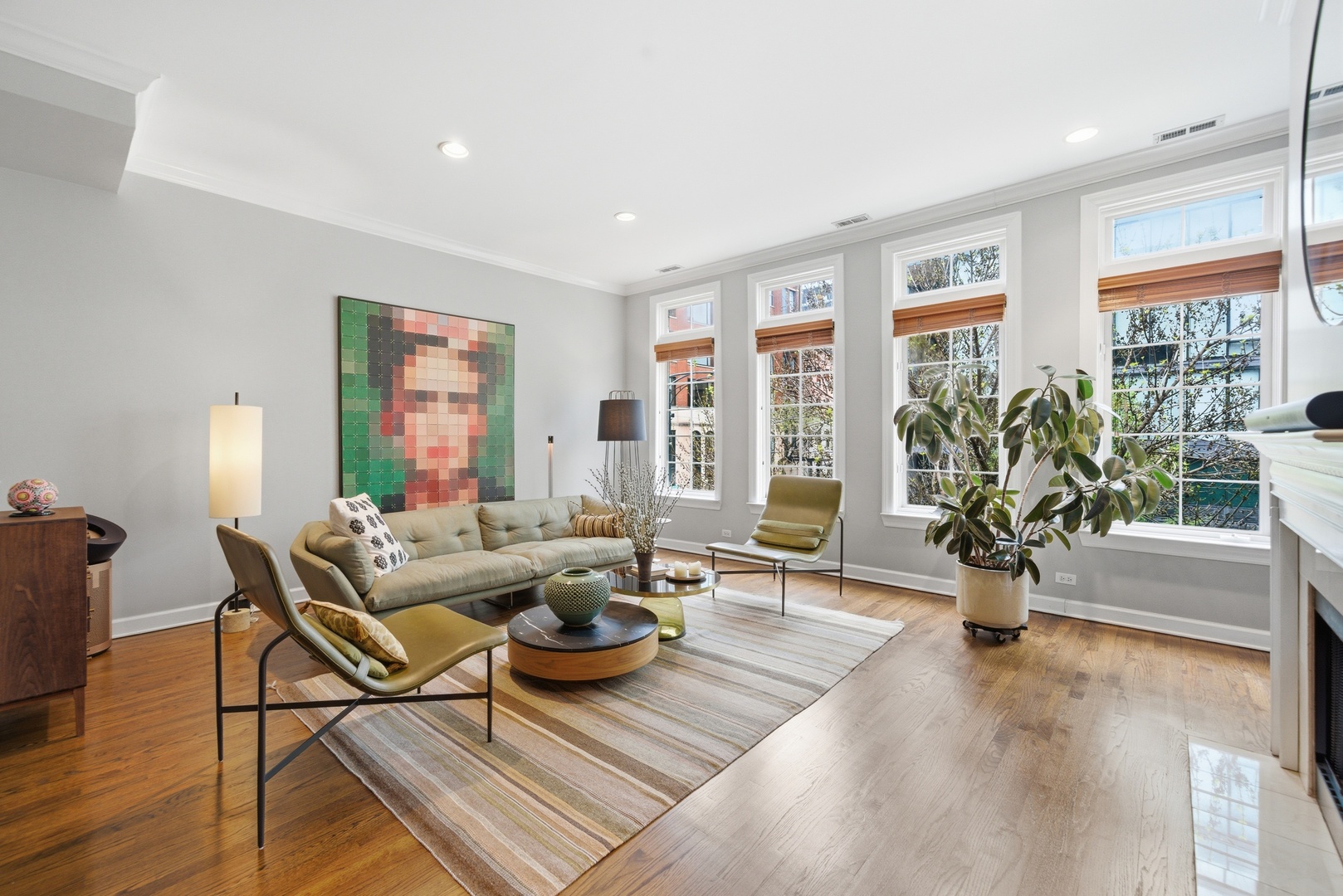 367 W Superior Street B