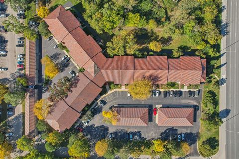 Tiny photo for 21W581 North Avenue #35, Lombard, IL 60148 (MLS # 12500432)