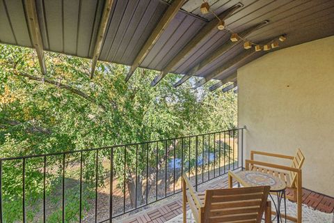 Tiny photo for 21W581 North Avenue #35, Lombard, IL 60148 (MLS # 12500432)