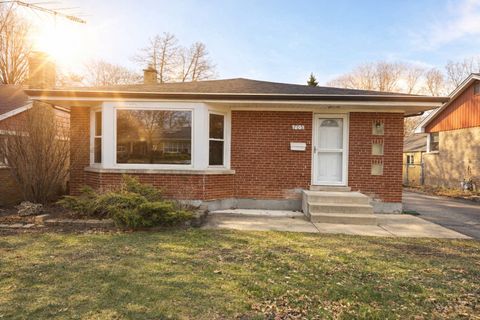 705 S. Chestnut Avenue, Arlington Heights, IL 60005 - #: 12607410