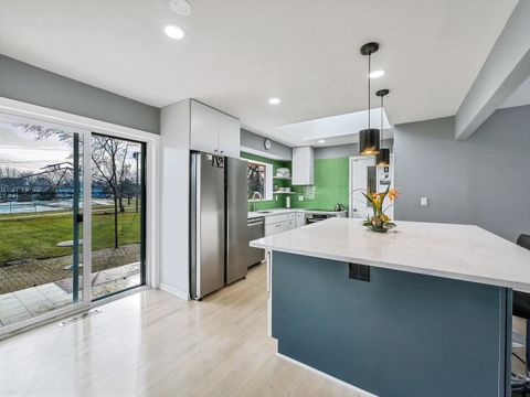 Tiny photo for 21W051 Woodview Drive, Itasca, IL 60143 (MLS # 12629326)