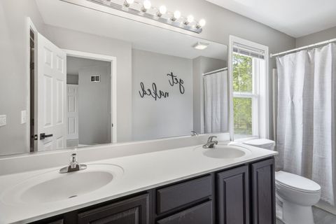 Tiny photo for 150 Wilson Way, South Elgin, IL 60177 (MLS # 12633483)