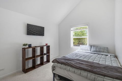 Tiny photo for 150 Wilson Way, South Elgin, IL 60177 (MLS # 12633483)