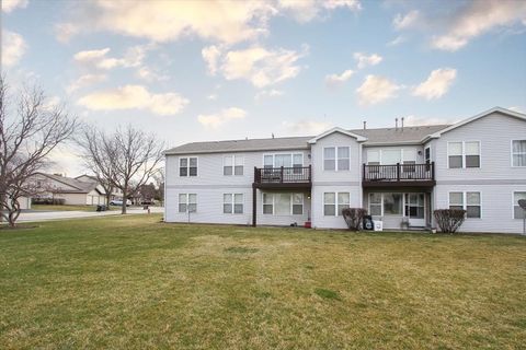 Tiny photo for 1020 WYNNFIELD Court #D, Elgin, IL 60120 (MLS # 12600824)