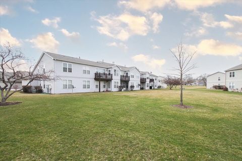 Tiny photo for 1020 WYNNFIELD Court #D, Elgin, IL 60120 (MLS # 12600824)