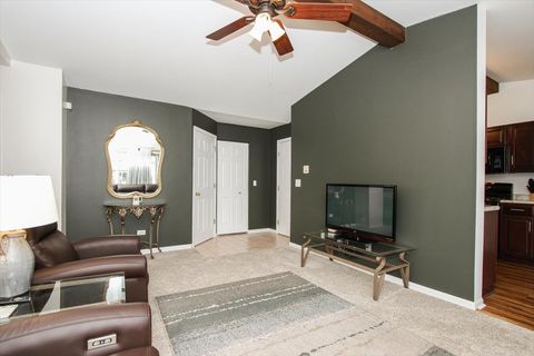 Tiny photo for 1020 WYNNFIELD Court #D, Elgin, IL 60120 (MLS # 12600824)