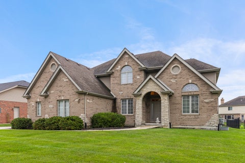 Tiny photo for New Lenox, IL 60451 (MLS # 12721663)