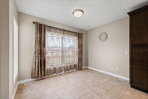 Tiny photo for 412 Potomac Avenue, Savoy, IL 61874 (MLS # 12573930)