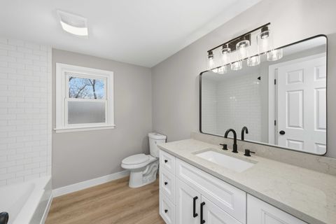 Tiny photo for 82 Ashlawn Avenue, Oswego, IL 60543 (MLS # 12548021)