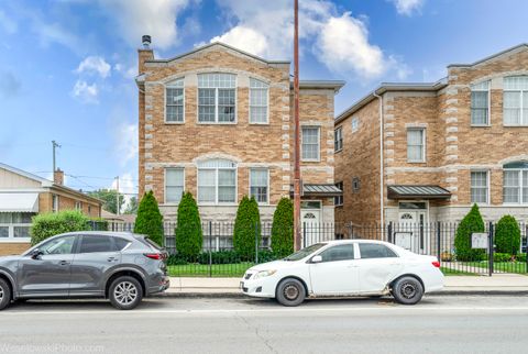 Tiny photo for 6140 W Gunnison Street #3, Chicago, IL 60630 (MLS # 12606043)