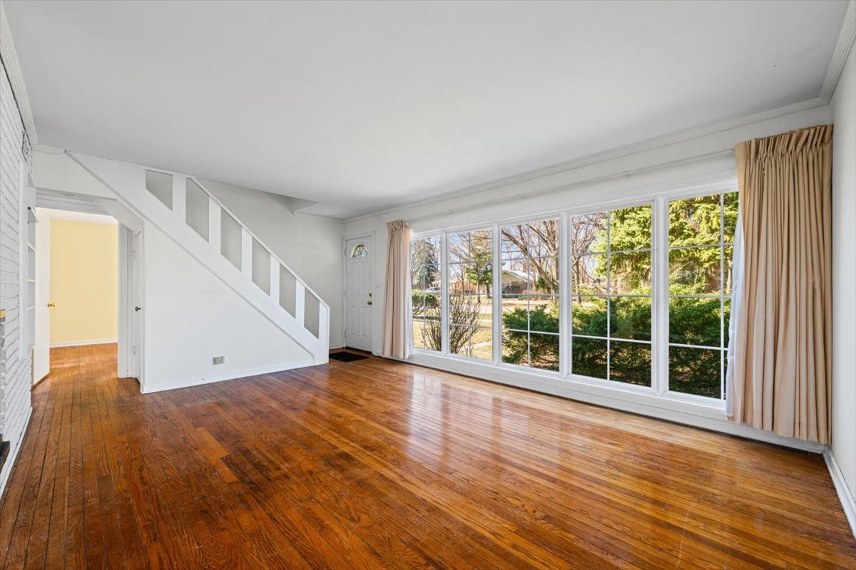 2133 Crawford Avenue