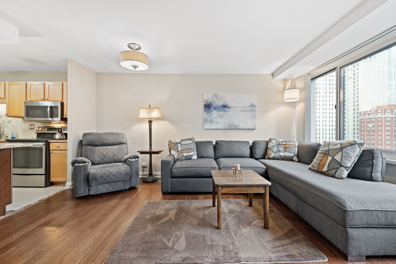 211 E Ohio Street 1401