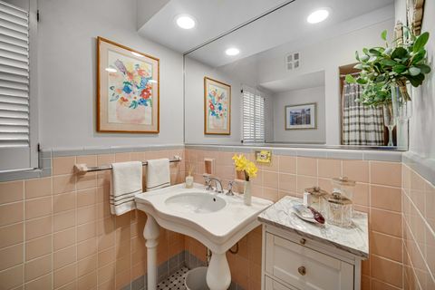 Tiny photo for 403 W Shabonee Trail, Mount Prospect, IL 60056 (MLS # 12614637)