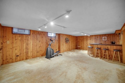 Tiny photo for 403 W Shabonee Trail, Mount Prospect, IL 60056 (MLS # 12614637)