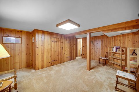 Tiny photo for 403 W Shabonee Trail, Mount Prospect, IL 60056 (MLS # 12614637)