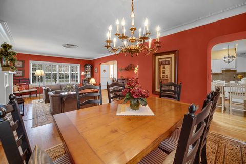 Tiny photo for 403 W Shabonee Trail, Mount Prospect, IL 60056 (MLS # 12614637)