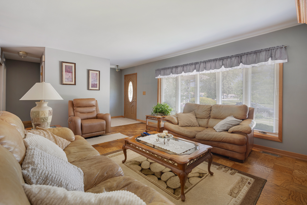 100 Woodcrest Lane