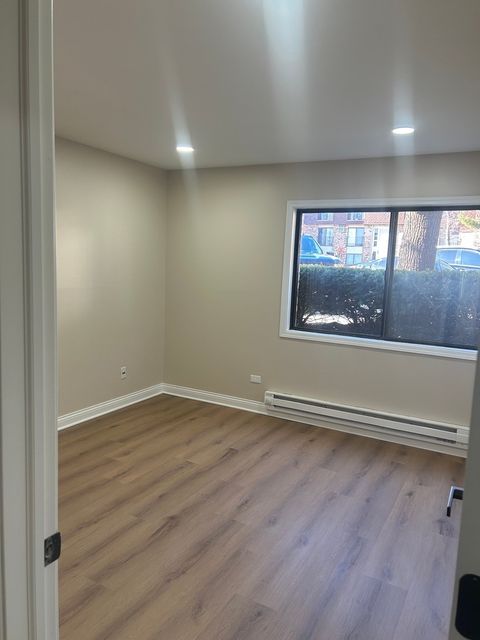 Tiny photo for 194 N Waters Edge Drive #102, Glendale Heights, IL 60139 (MLS # 12546043)