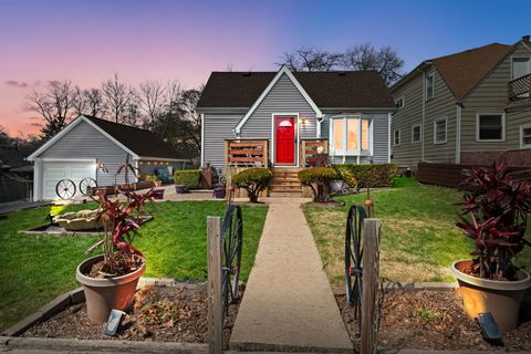 Tiny photo for 326 BELLEVUE Drive, Round Lake Park, IL 60073 (MLS # 12610382)