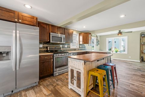 Tiny photo for 326 BELLEVUE Drive, Round Lake Park, IL 60073 (MLS # 12610382)