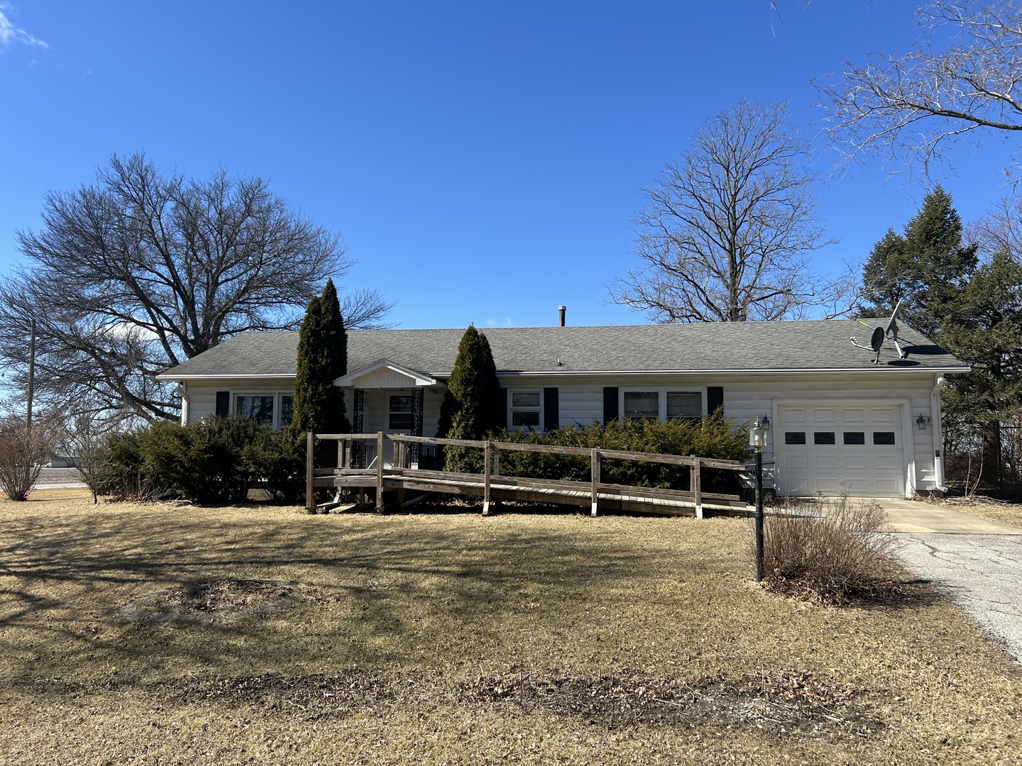 Listing image 1