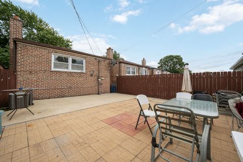 Tiny photo for 10844 S GREEN BAY Avenue, Chicago, IL 60617 (MLS # 12454571)