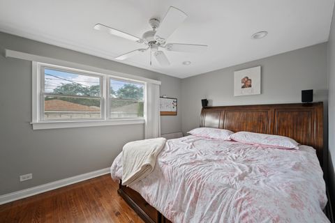 Tiny photo for 10844 S GREEN BAY Avenue, Chicago, IL 60617 (MLS # 12454571)