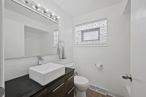 Tiny photo for 10844 S GREEN BAY Avenue, Chicago, IL 60617 (MLS # 12454571)