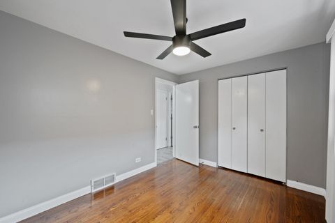 Tiny photo for 10844 S GREEN BAY Avenue, Chicago, IL 60617 (MLS # 12454571)